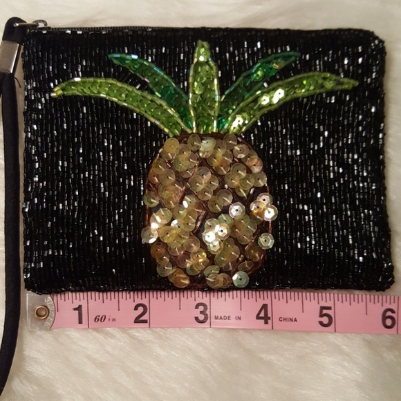 Bead & Sequin Pineapple Wristlet - Picture 7 of 8